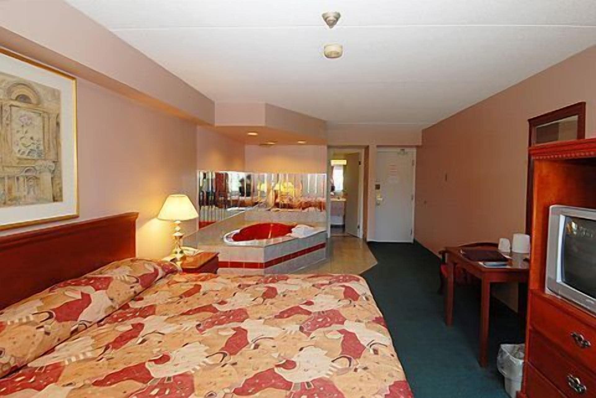 & Hotel 2*