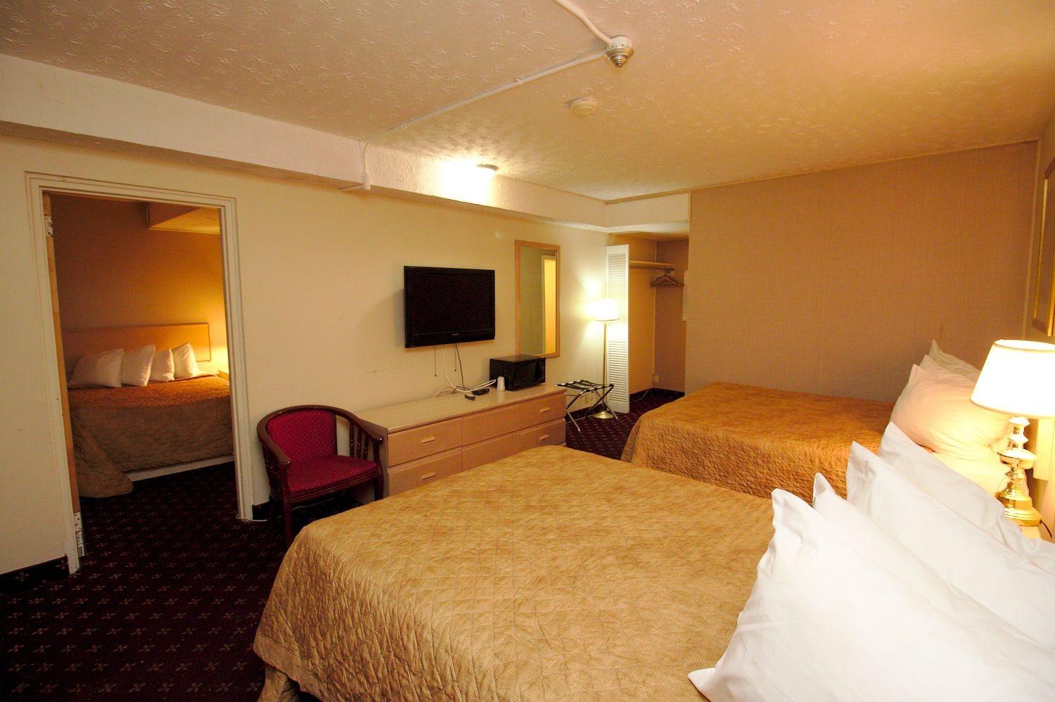 & Hotel